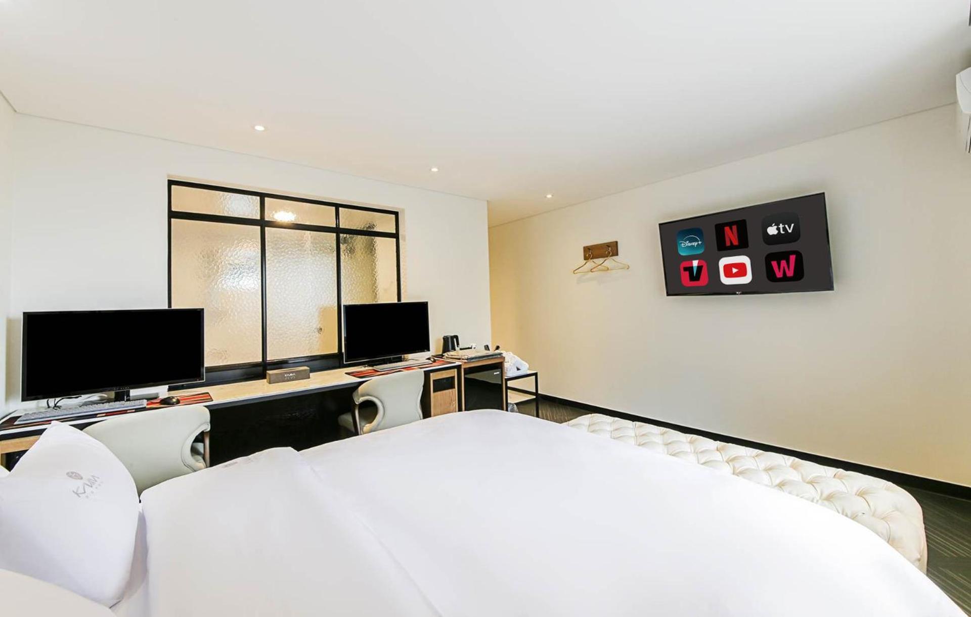 Kama Hotel Jeonju Bagian luar foto